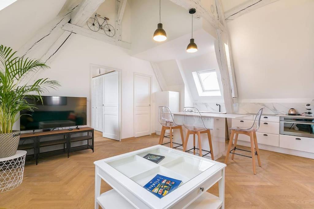 Ferienwohnung Le Notre Dame Dijon Exterior foto